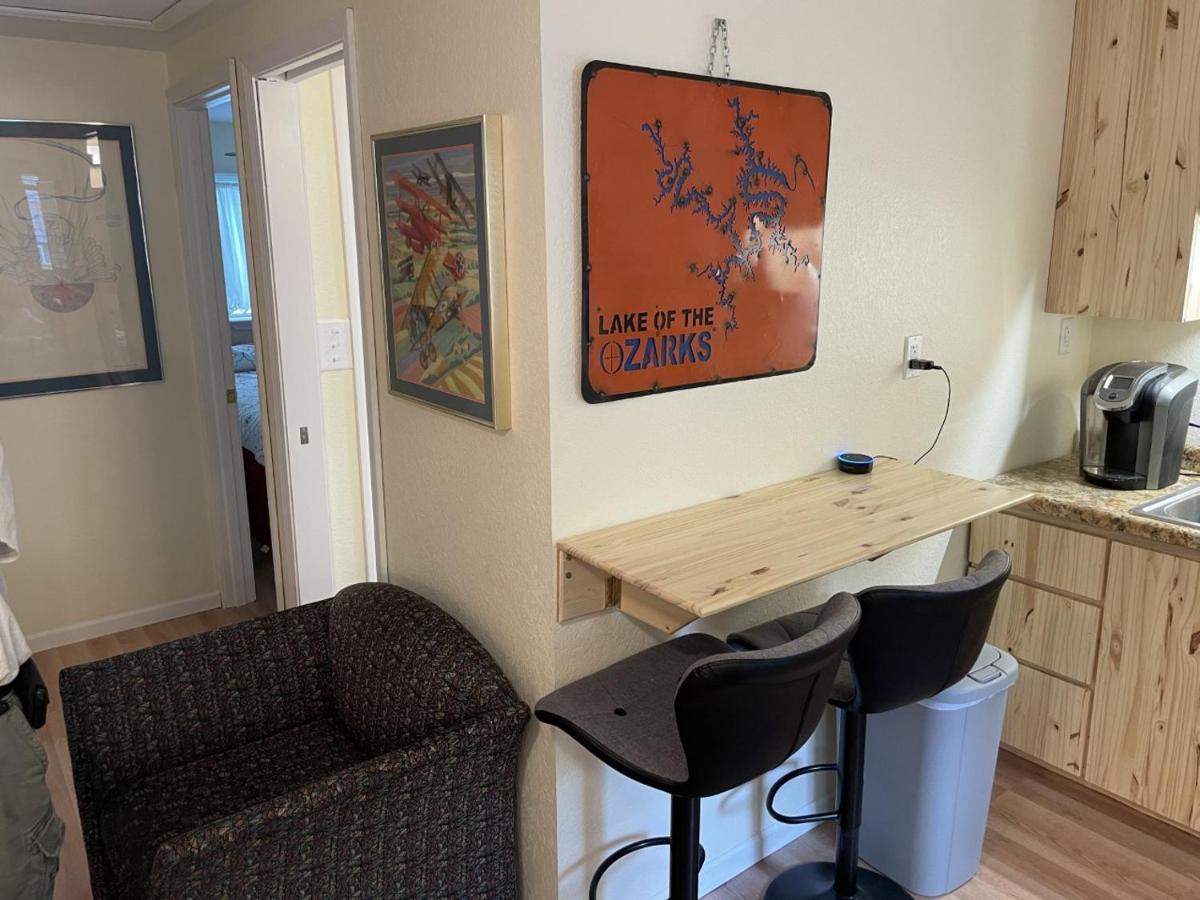 Loft , Boat Dock, 2 Bedrooms , Pet Friendly Gravois Mills Luaran gambar